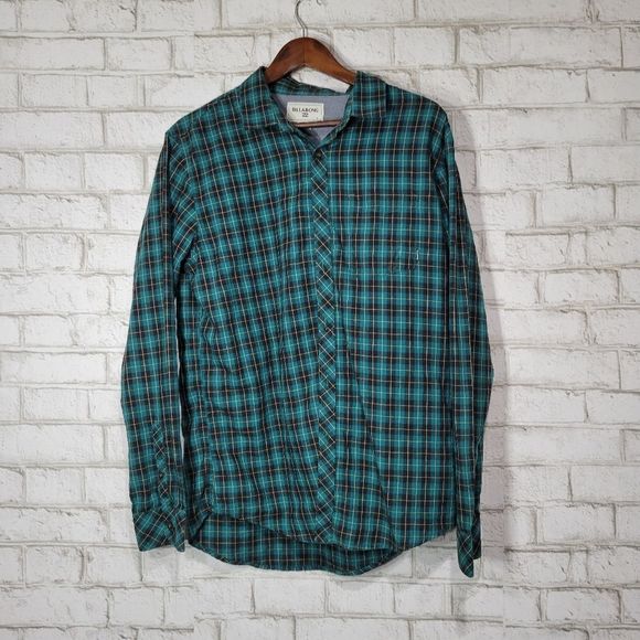 Billabong long sleve flannel print button down - Picture 6 of 14